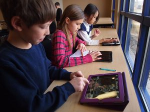 Posture back pain teens kids