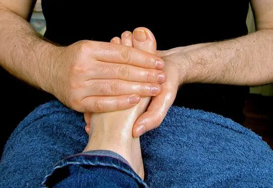 Foot Massage Increases Oxytocin, But There Is a Catch