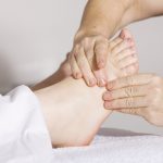 It’s Okay to Massage Pregnant Women’s Ankles