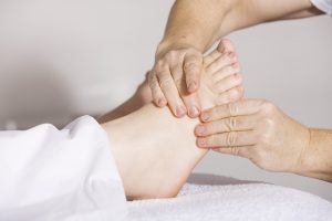 pregnant foot massage