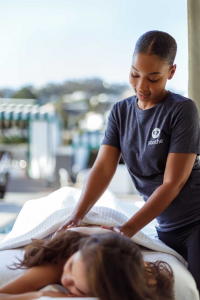 massage therapist soothe