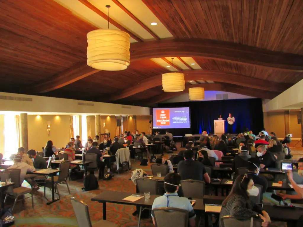 Nearly 80 professionals, including many DPT students from St. Augustine University, attended the 2022 San Diego Pain Summit on Feb. 26, 2022. (Photo by Nick Ng)