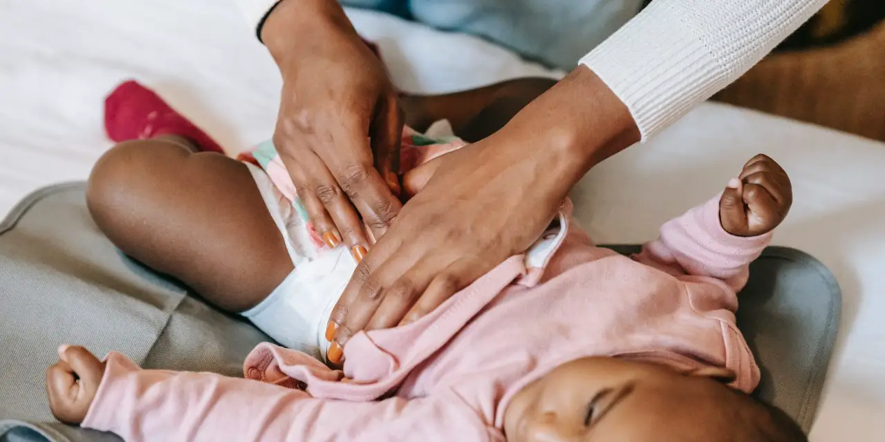 Pediatric Massage: Is It Okay for Kids? (2022)